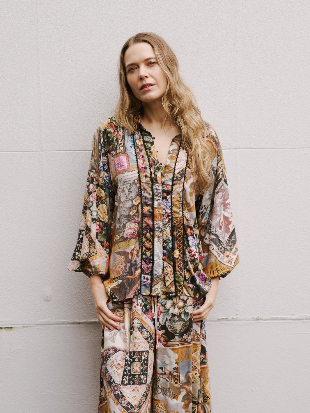 LOUVRE BLOUSE - Image 2